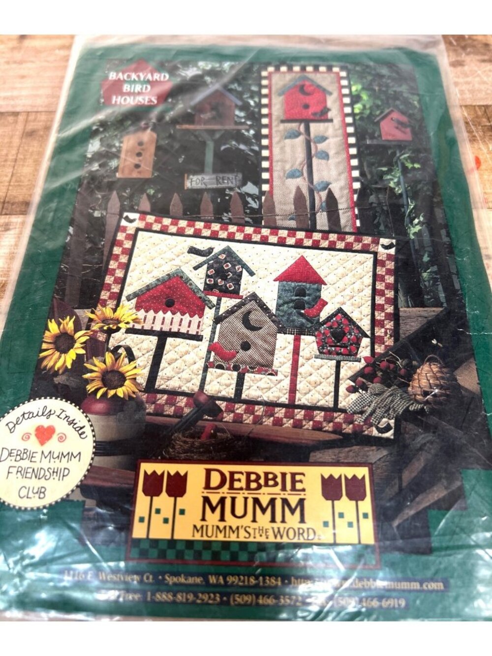 Backyard Birdhouses Wall Hanging Pattern By Debbie Mumm 14"x34"